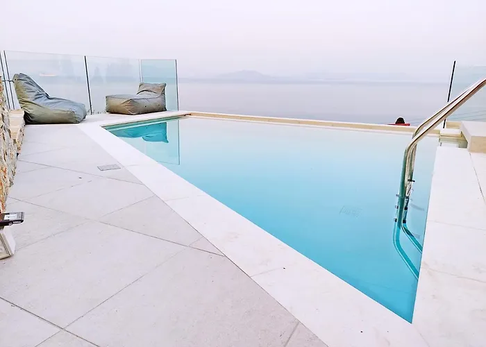 Sea & Cliff Luxury * Μπενίτσες