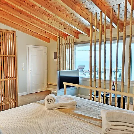 Sea & Cliff Luxury Villa *