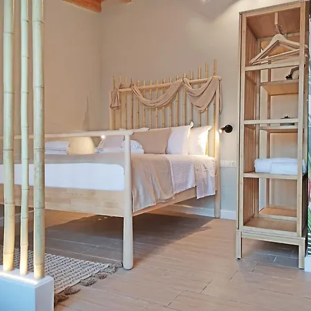 Sea & Cliff Luxury فيلة