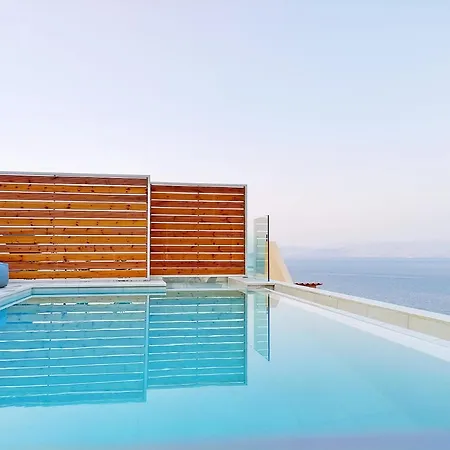 Sea & Cliff Luxury Вилла