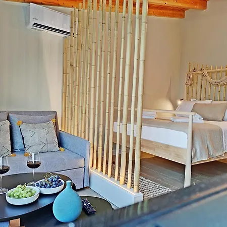 Sea & Cliff Luxury
