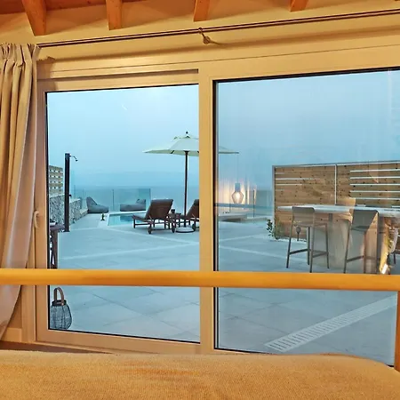 Villa Sea & Cliff Luxury