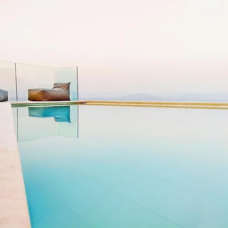 Sea & Cliff Luxury Villa