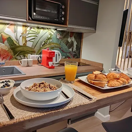 Sea & Cliff Luxury فيلة بينيتسيس