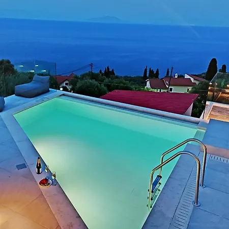 Sea & Cliff Luxury Villa Benitses (Corfu)