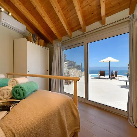 Villa Sea & Cliff Luxury