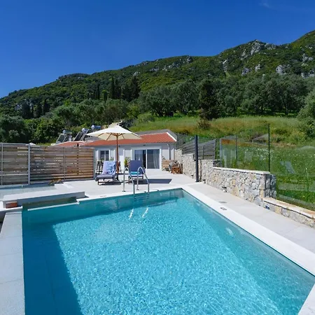 Sea & Cliff Luxury Villa Benitses (Corfu)