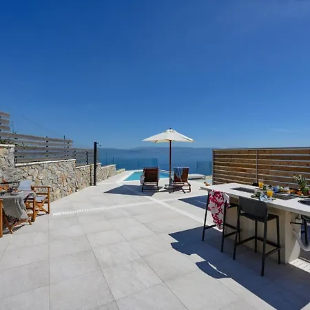 Sea & Cliff Luxury Villa