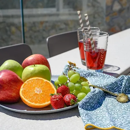 Sea & Cliff Luxury *