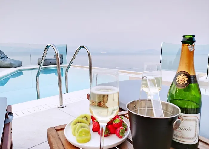 וילה Sea & Cliff Luxury *
