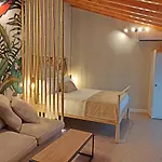 Villa Sea & Cliff Luxury Benitses (Corfu)