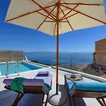 Villa Sea & Cliff Luxury *