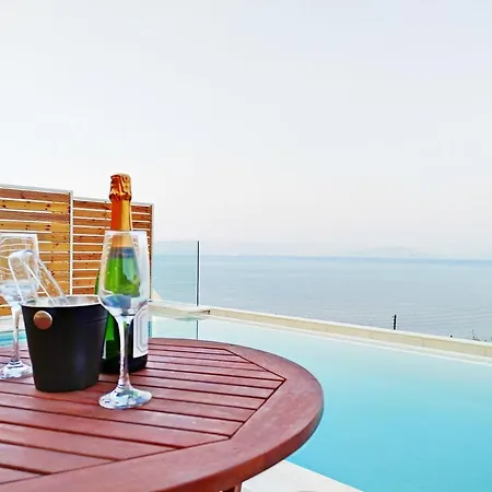 Sea & Cliff Luxury Benitses (Corfu)