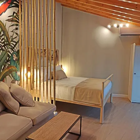 Villa Sea & Cliff Luxury Benitses (Corfu)