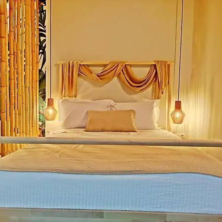 Sea & Cliff Luxury